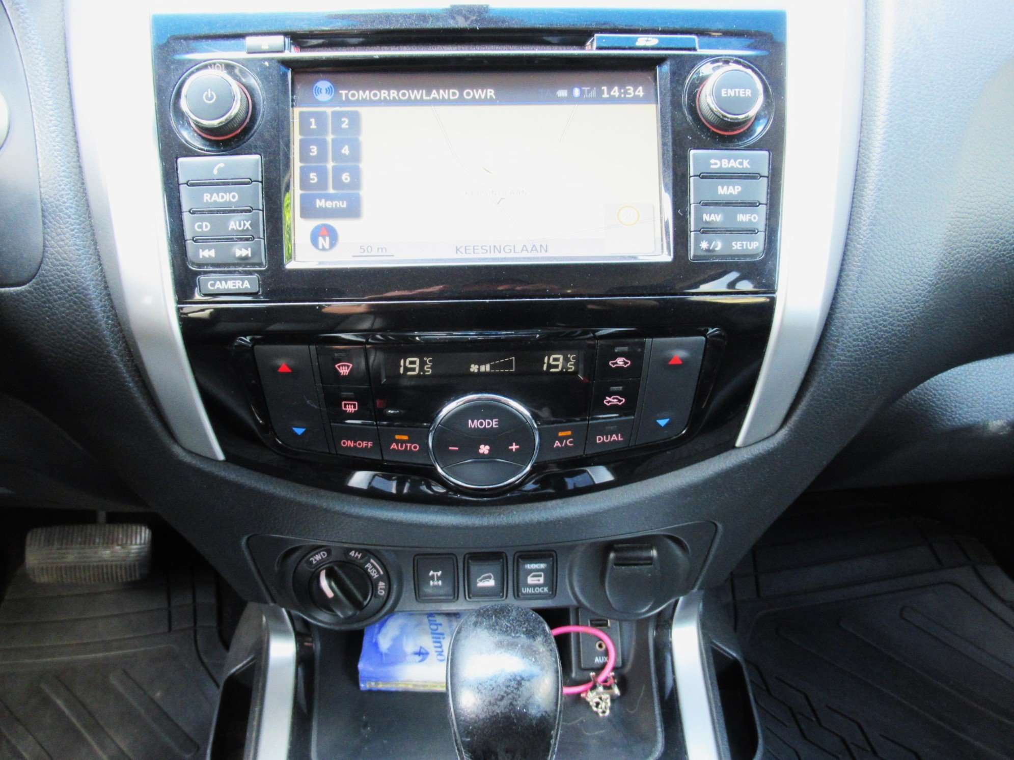 Nissan Navara NP300 Double Cab 5plaats 4x4 Autom.-Leder-Navi-A/C
