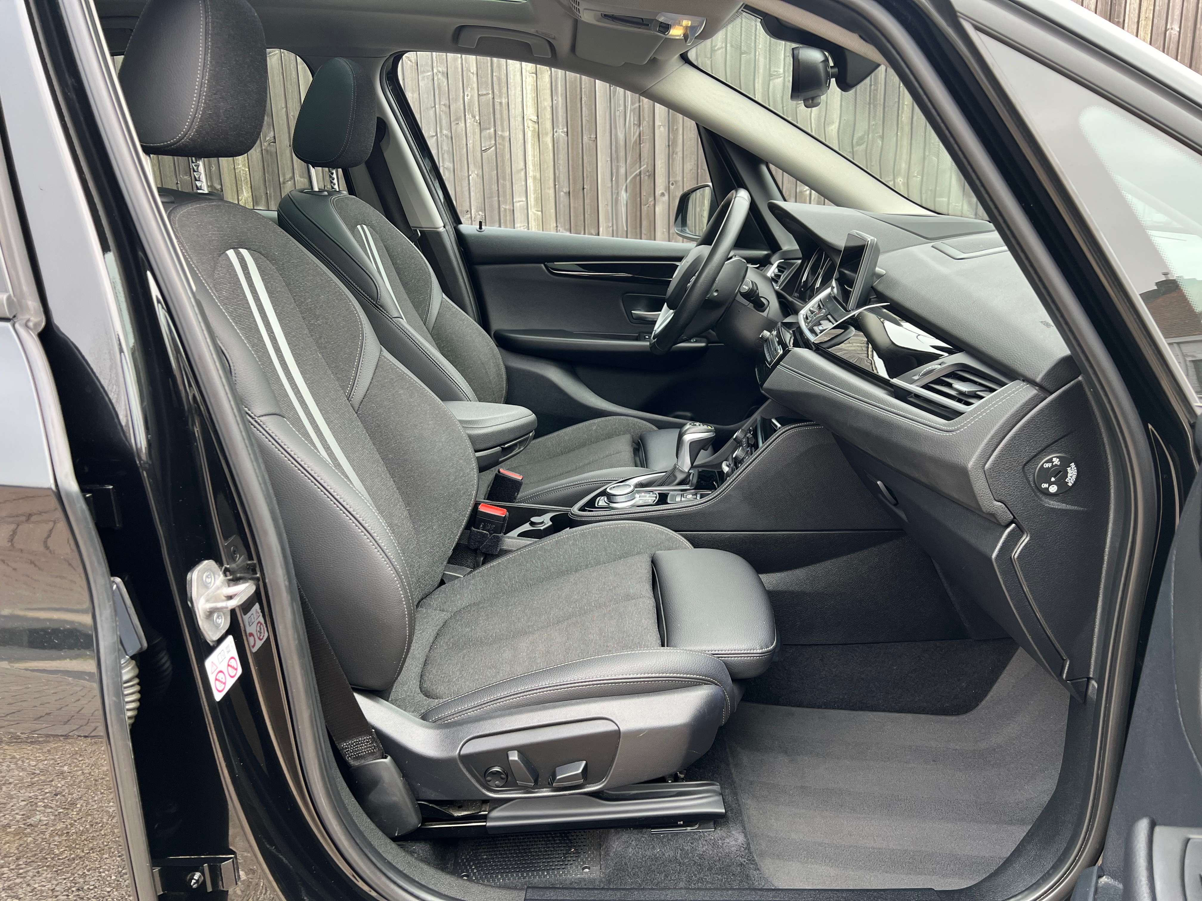 BMW 225 XE Active Tourer Sport Line NETTO: €15.694