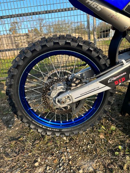 YAMAHA YZ