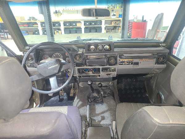 Toyota Land Cruiser LJ70 châssis court