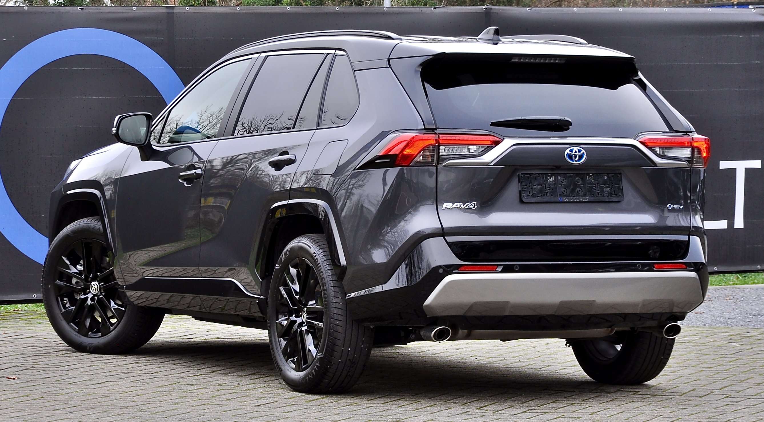 Toyota RAV 4 STYLE APPLE CARPLAY JBL SOUND 360° CAMERA
