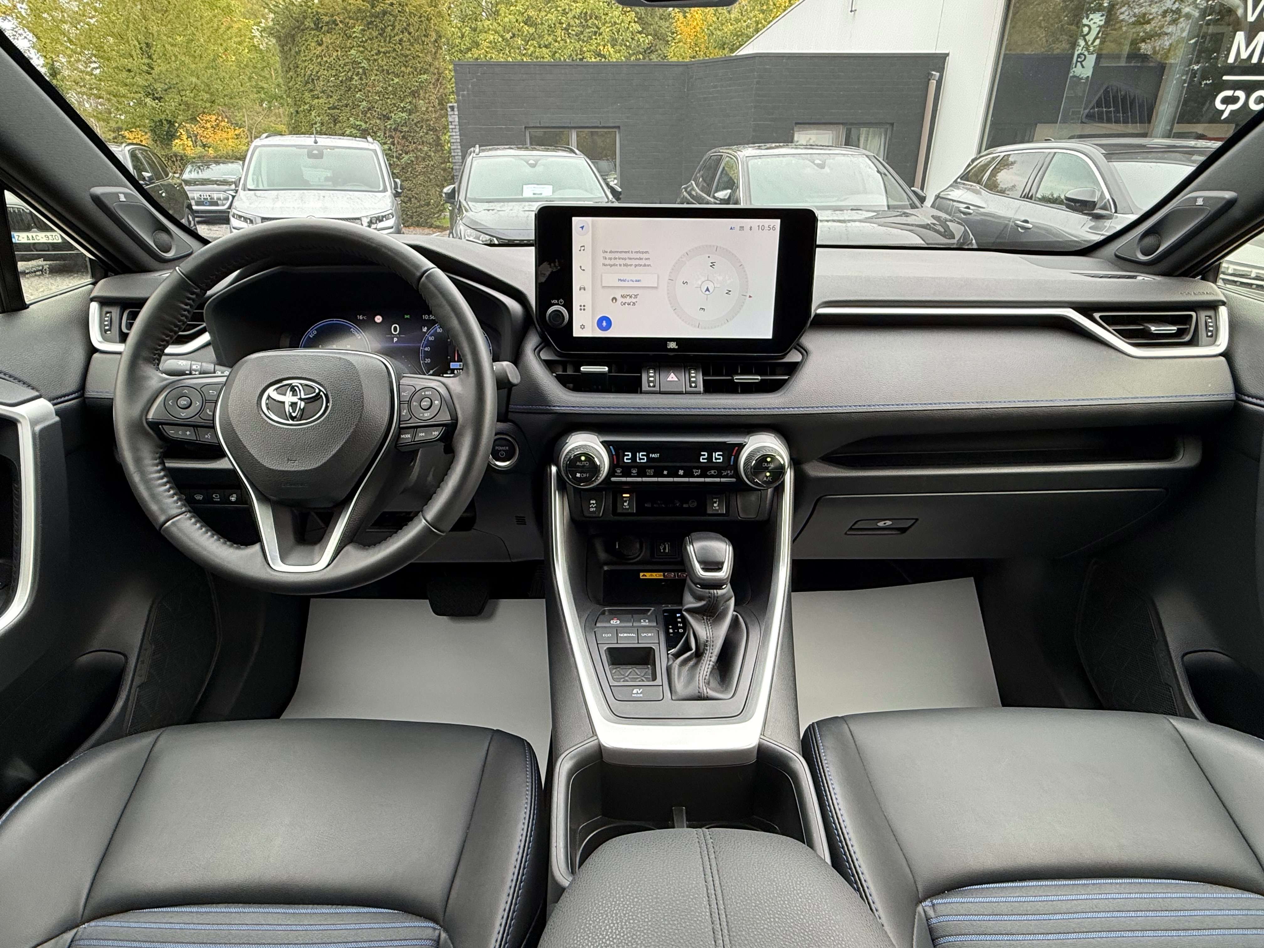 Toyota RAV 4 STYLE APPLE CARPLAY JBL SOUND 360° CAMERA
