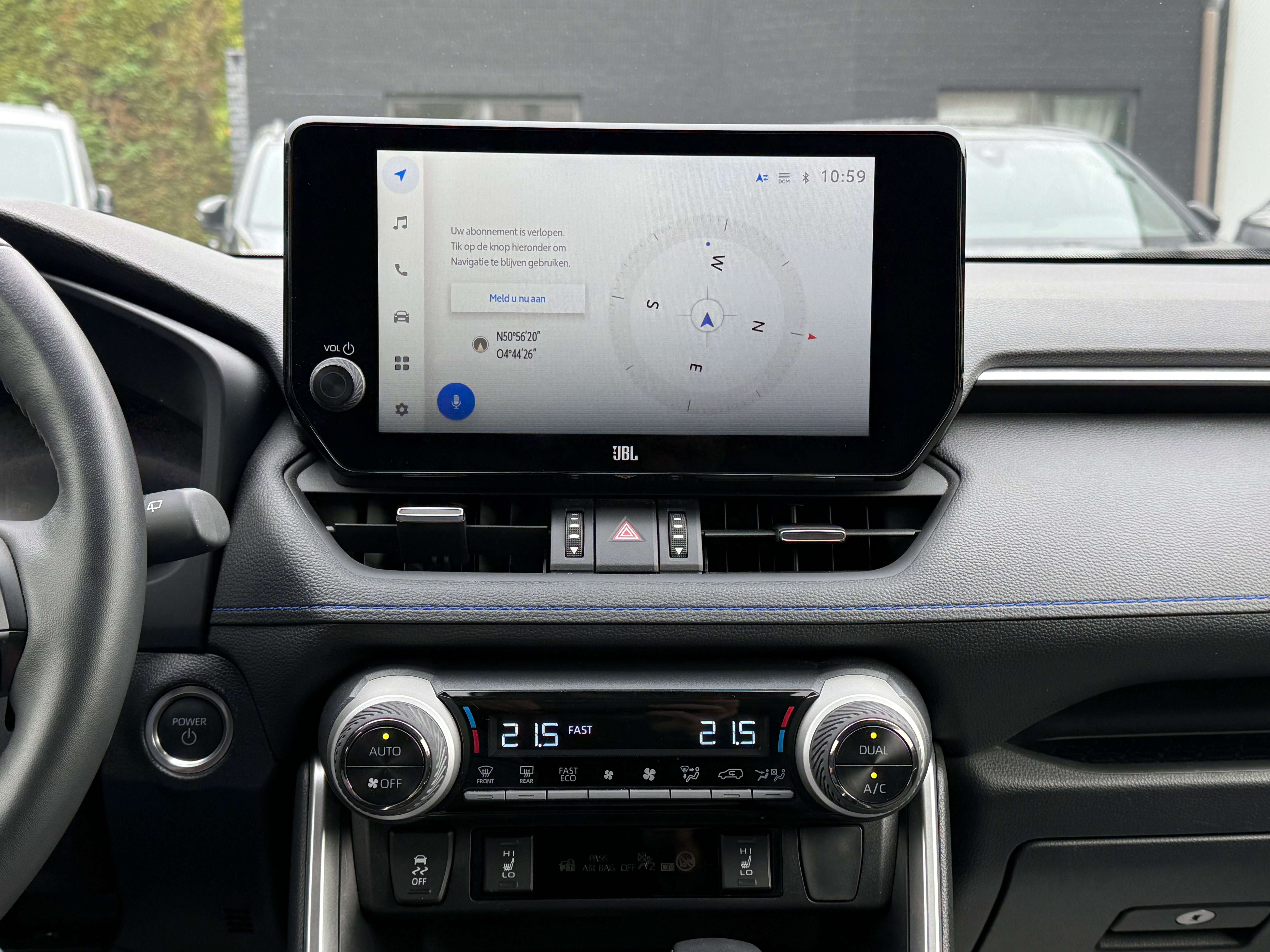 Toyota RAV 4 STYLE APPLE CARPLAY JBL SOUND 360° CAMERA