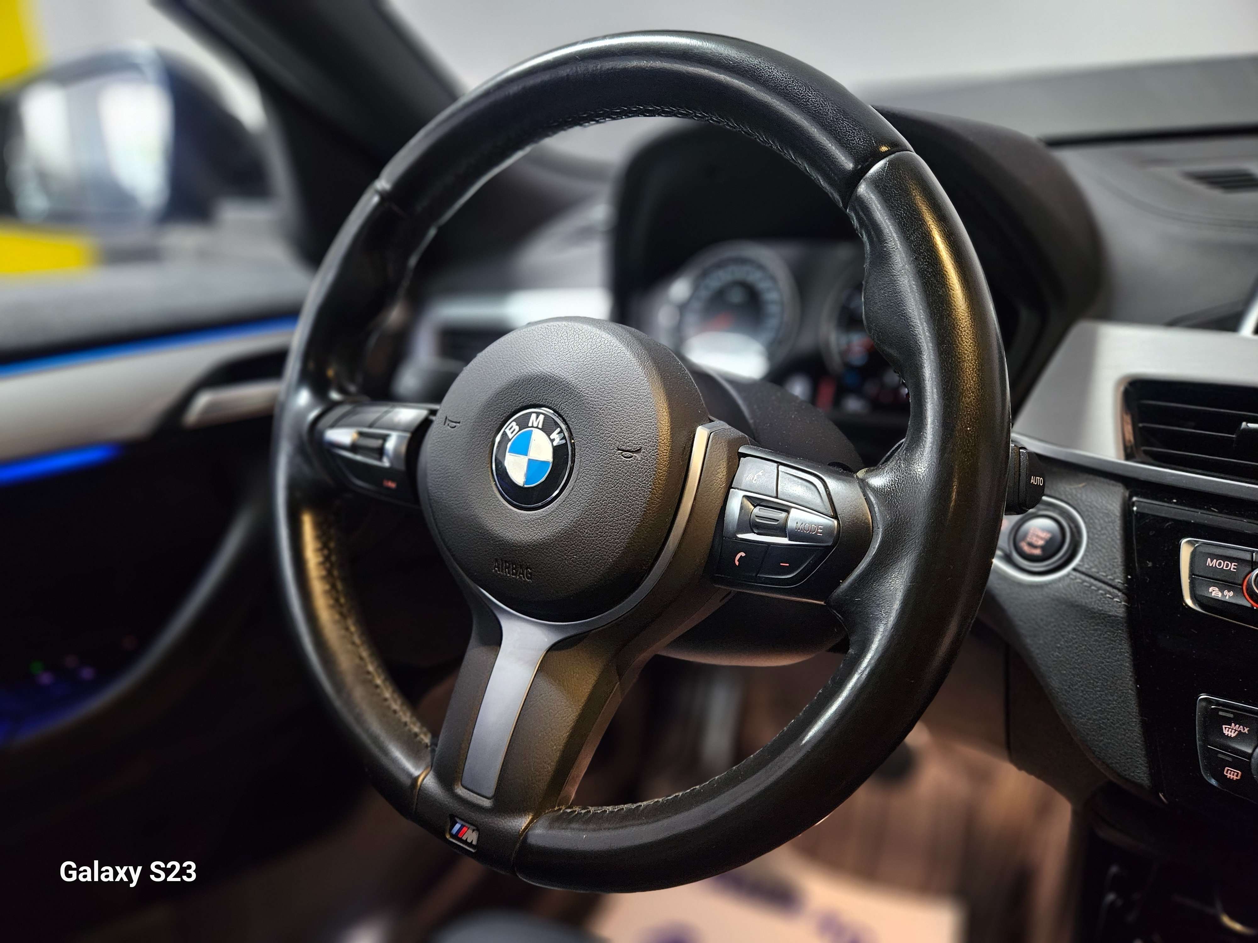 BMW X2 2.0 dA sDrive18 PACK M PHARES LED CUIR NAVIGATION
