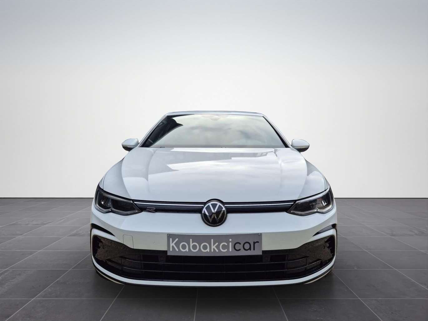 Volkswagen Golf 1.5 eTSI - Finition "R-Line" Berline Premium Accessible - Garantie 12 Mois avec Entretien Effectué - Zone LEZ Ok 12/2034