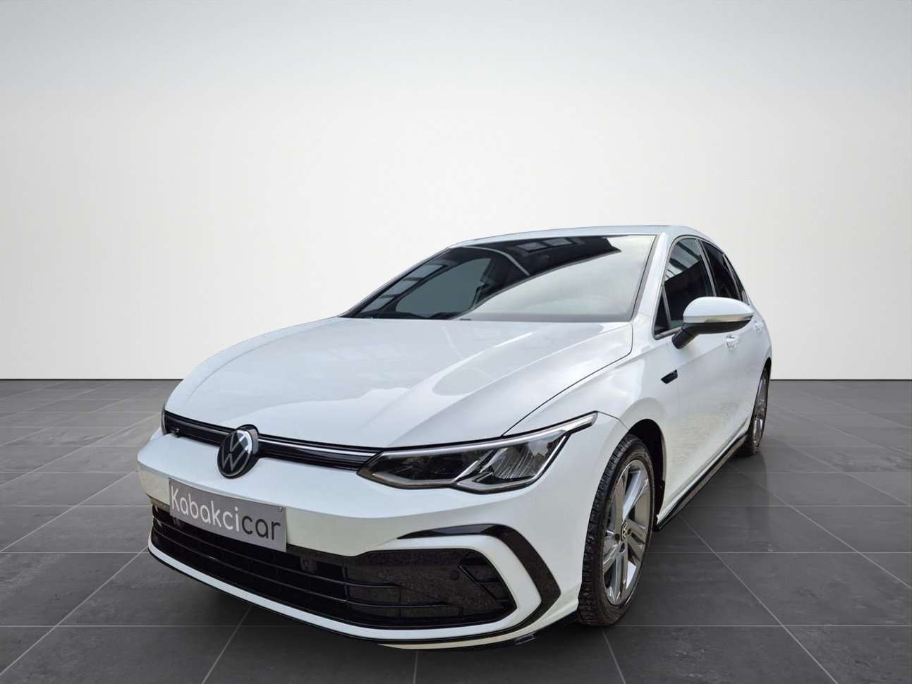 Volkswagen Golf 1.5 eTSI - Finition "R-Line" Berline Premium Accessible - Garantie 12 Mois avec Entretien Effectué - Zone LEZ Ok 12/2034