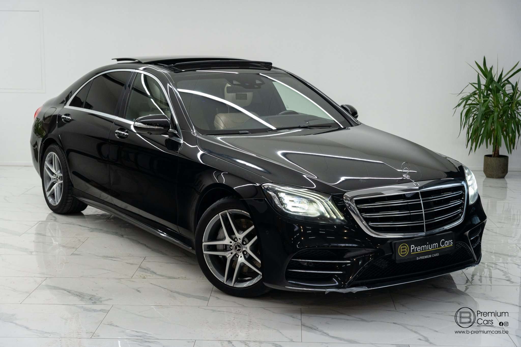 Mercedes-Benz S 350 d L AMG! ULTRA FULL options! Chauffeur pack!