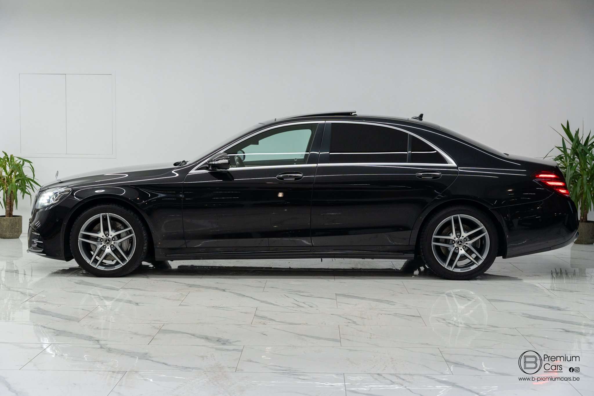 Mercedes-Benz S 350 d L AMG! ULTRA FULL options! Chauffeur pack!