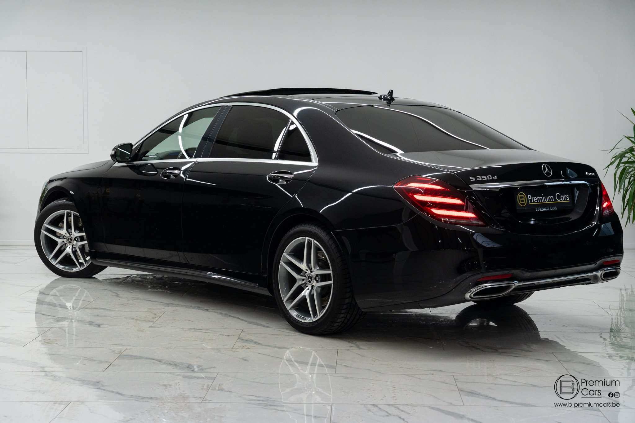 Mercedes-Benz S 350 d L AMG! ULTRA FULL options! Chauffeur pack!