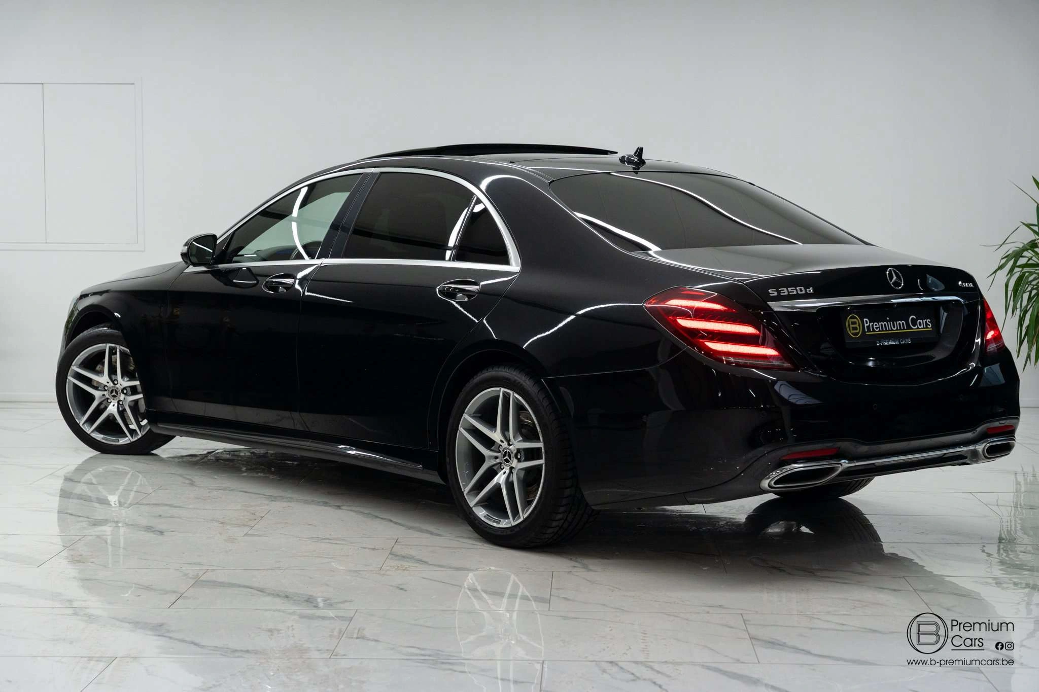 Mercedes-Benz S 350 d L AMG! ULTRA FULL options! Chauffeur pack!