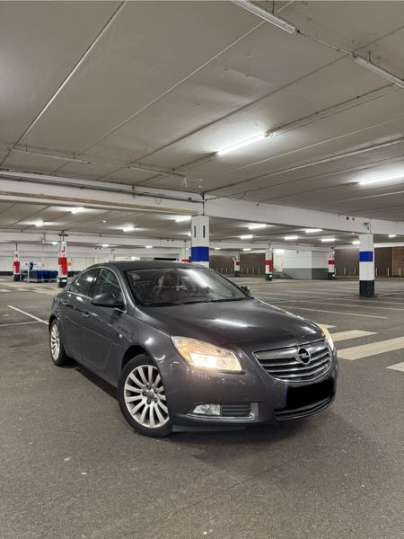Opel Insignia 1.8 ECOTEC 140 CONNECT PACK 5P