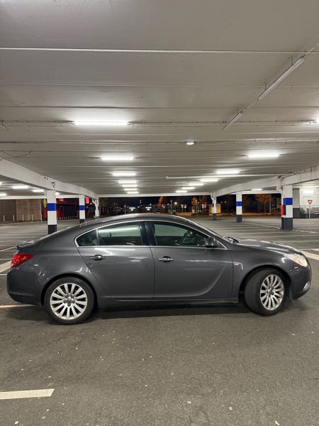 Opel Insignia 1.8 ECOTEC 140 CONNECT PACK 5P