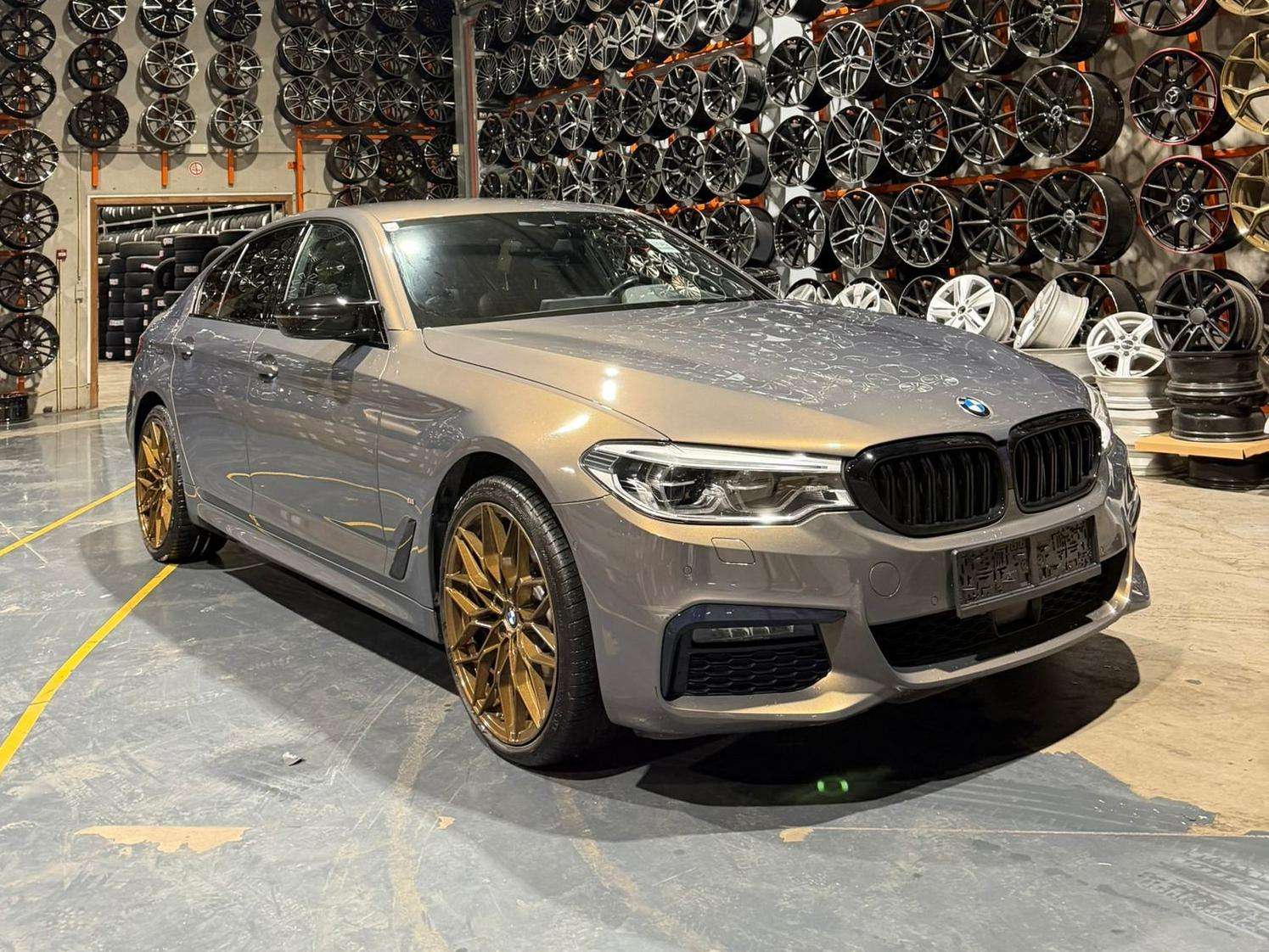 BMW 530 530 xDriveLimousine G30 XB1
