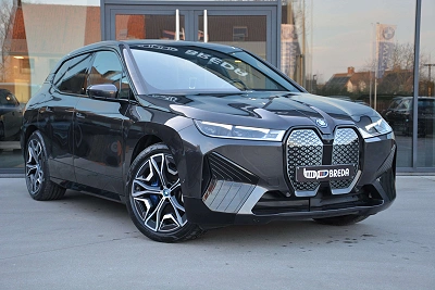 BMW iX xDrive40 M-Sport/360°/Laser/Trekhh/HUD/ACC/22"