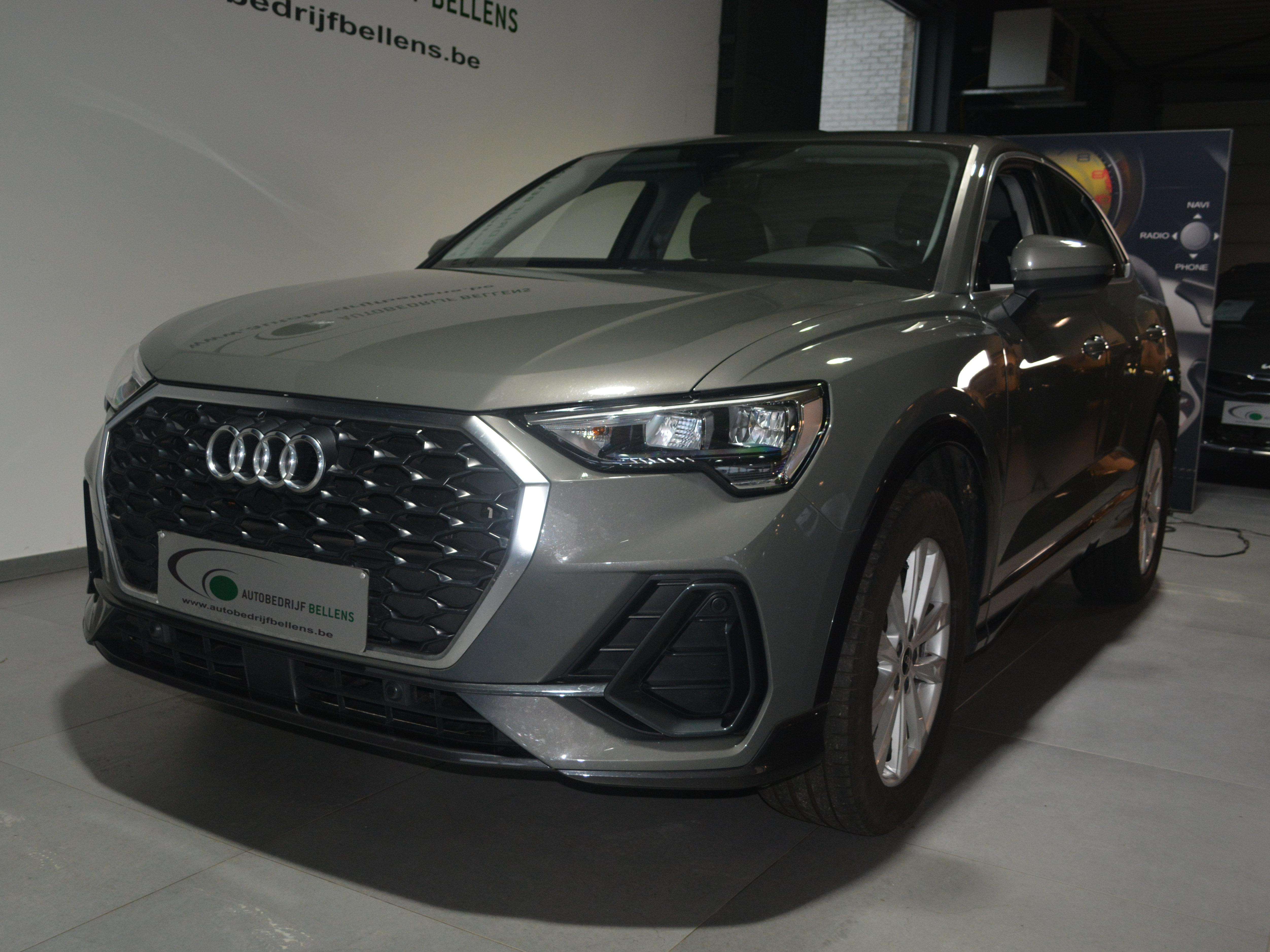 Audi Q3 Q3 35 TFSI Attraction SPORTBACK / S-LINE / SPORTZ. / NAV