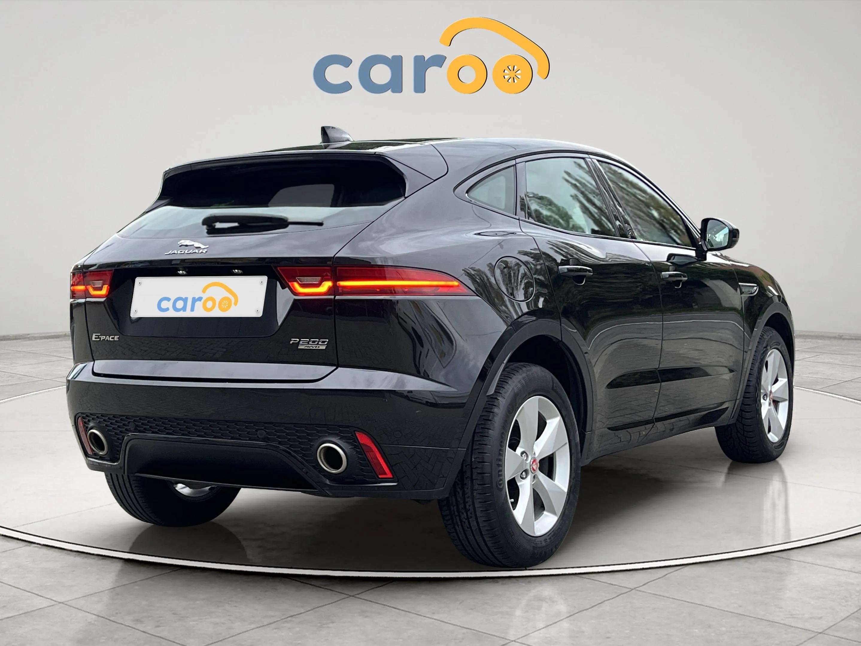 Jaguar E-Pace E-Pace 2.0 T MHEV AWD P200 R-Dynamic SE