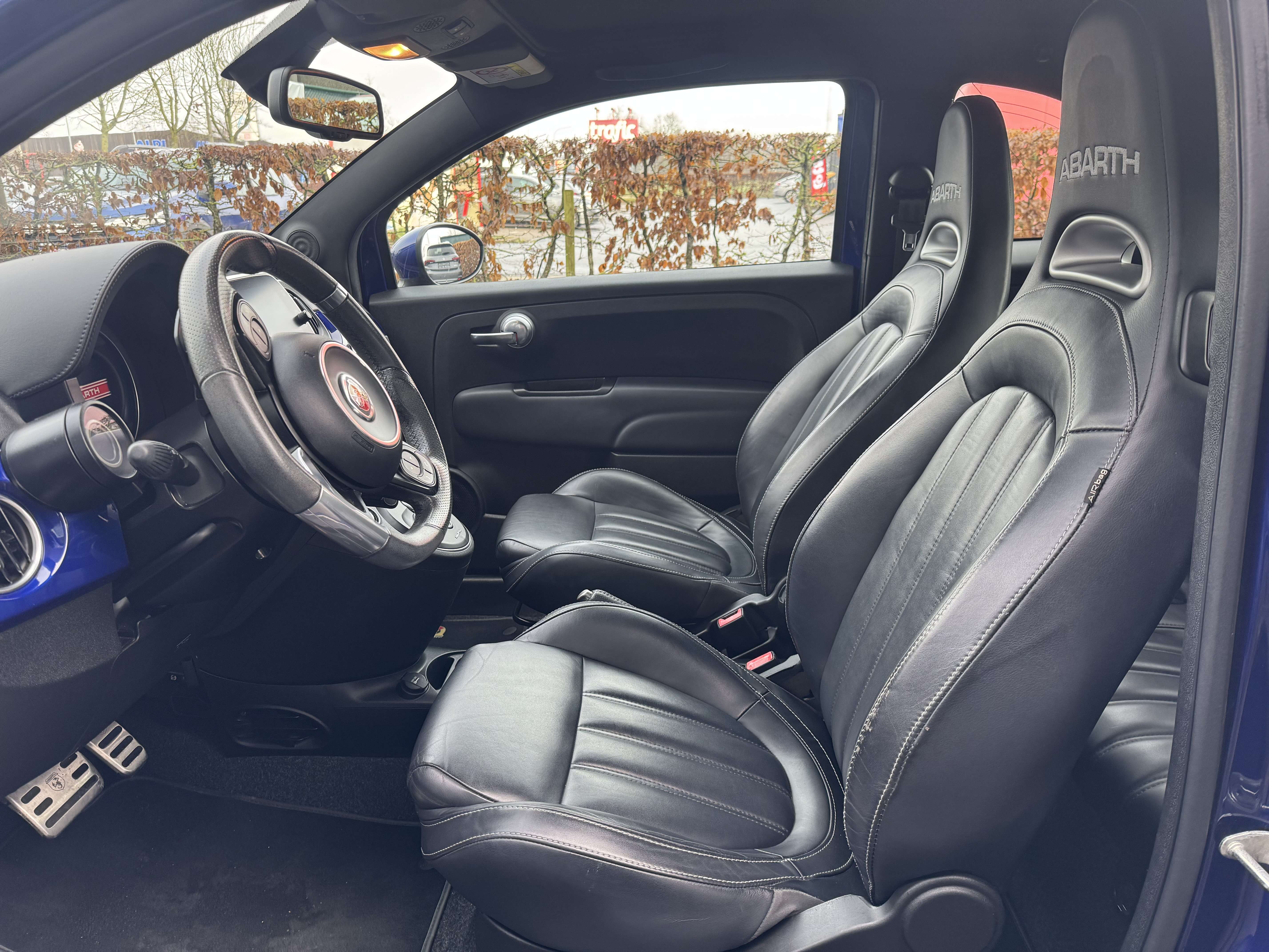 Abarth 595C 1.4 T-Jet GARANTI ECRAN XENON CUIR CABRIO