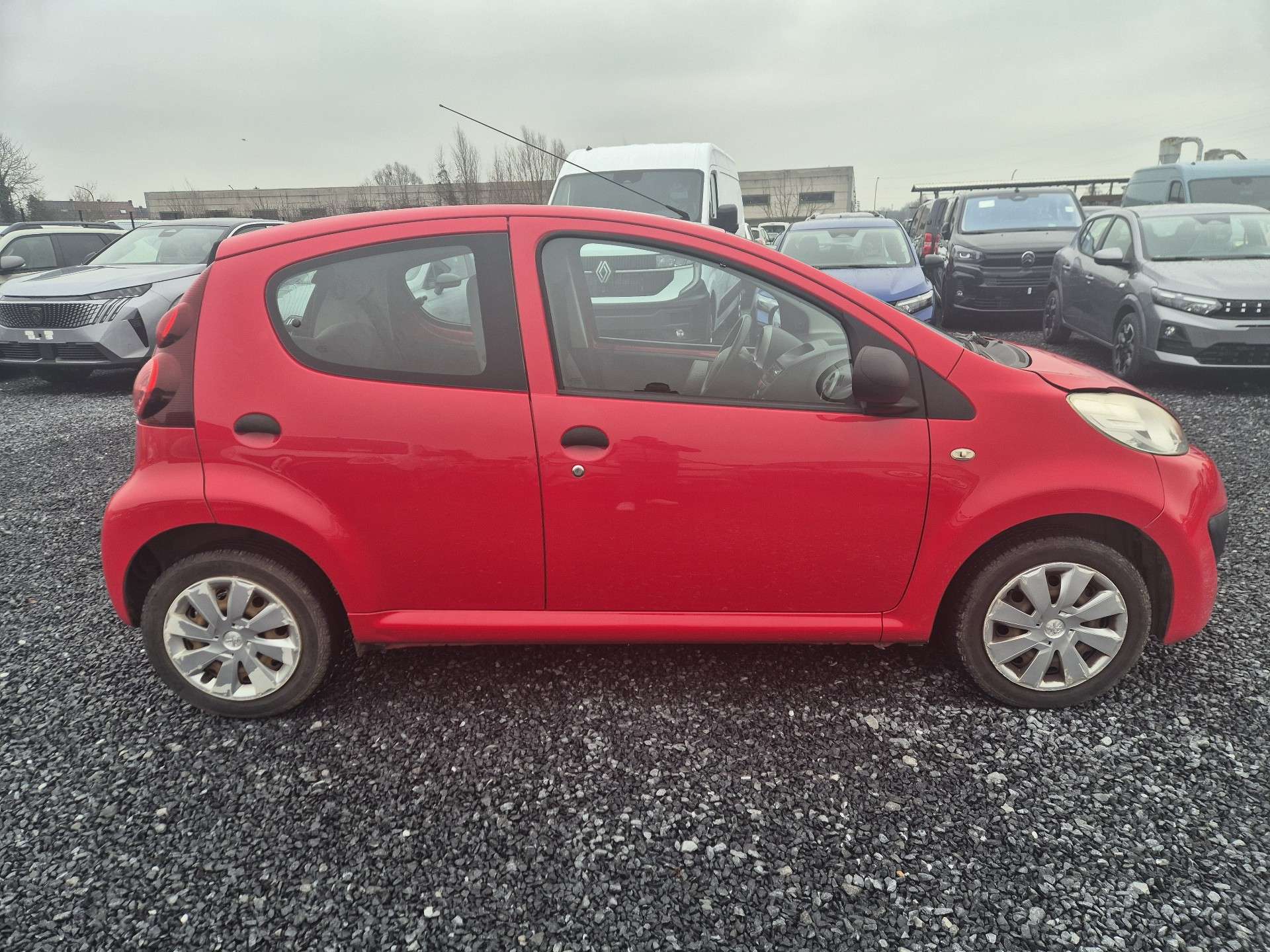Peugeot 107 1.0i Access//DEGATS CARROSSERIE/MARCHAND OU EXPORT