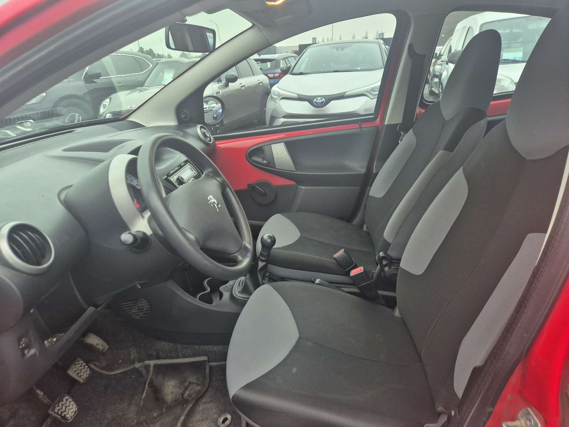 Peugeot 107 1.0i Access//DEGATS CARROSSERIE/MARCHAND OU EXPORT
