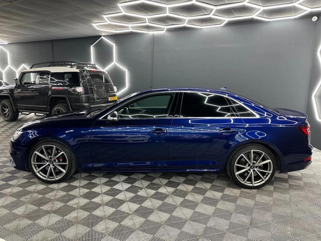Audi S4 3.0 TFSI 354 QUATTRO BERLINE TIPTRONIC 8