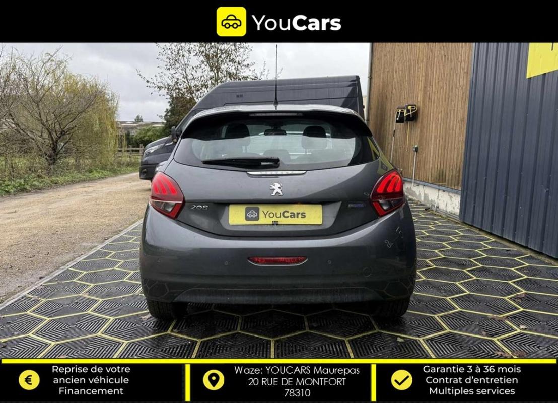Peugeot 208 Phase 2 1.6 100 cv - ENTRETIEN A JOUR RIEN PREVOIR RADAR DE RECUL MOTEUR FIABLE