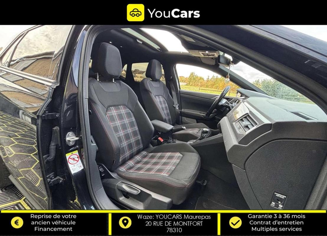 Volkswagen Polo 6 VI GTI 2.0 TFSI DSG6 200 cv Boîte auto TOIT OUVRANT ENTRETIEN A JOUR APPLE CARPLAY