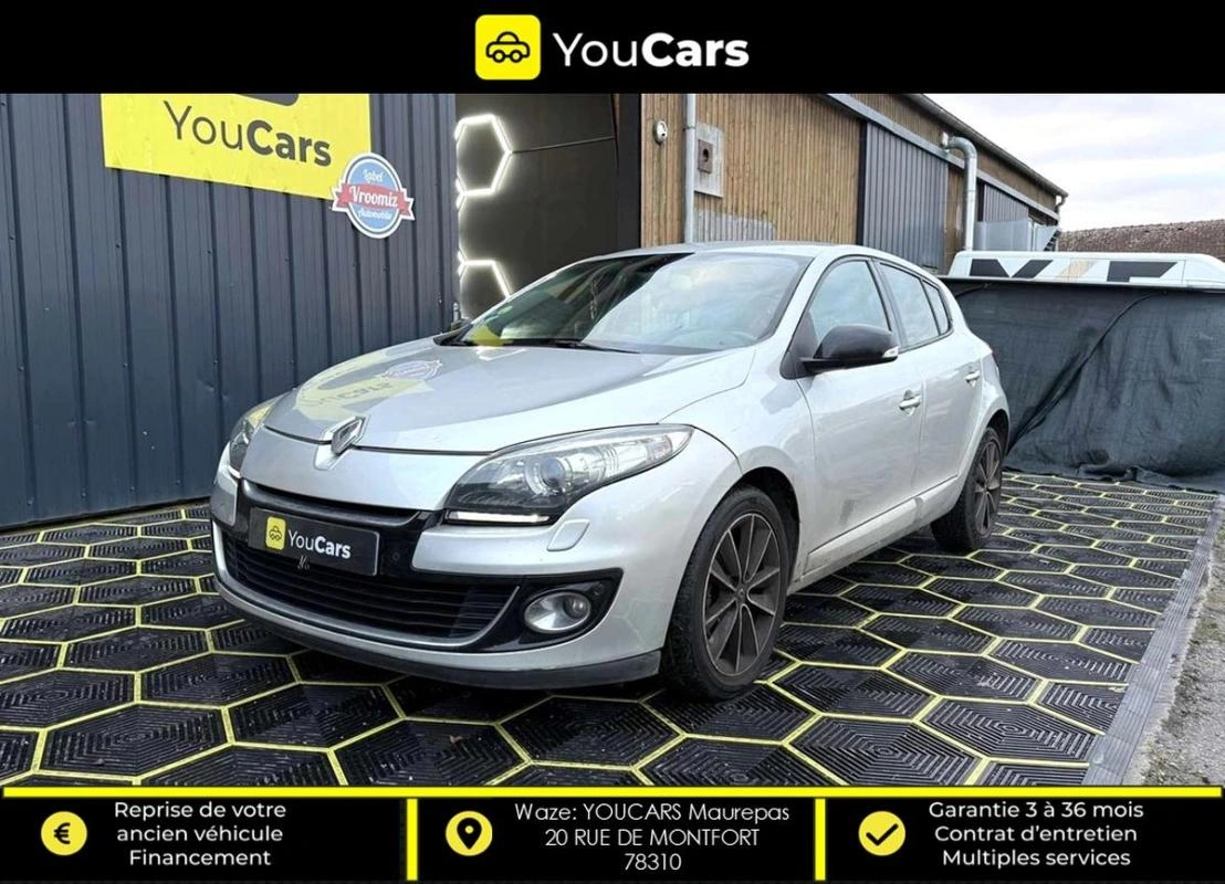 Renault Megane III BOSE Phase 2 1.6 dCi FAP 130 cv INTERIEUR SEMI CUIR CHAINE DE DISTRIBUTION