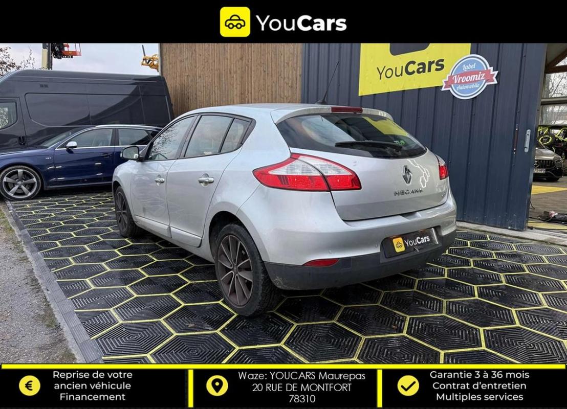 Renault Megane III BOSE Phase 2 1.6 dCi FAP 130 cv INTERIEUR SEMI CUIR CHAINE DE DISTRIBUTION