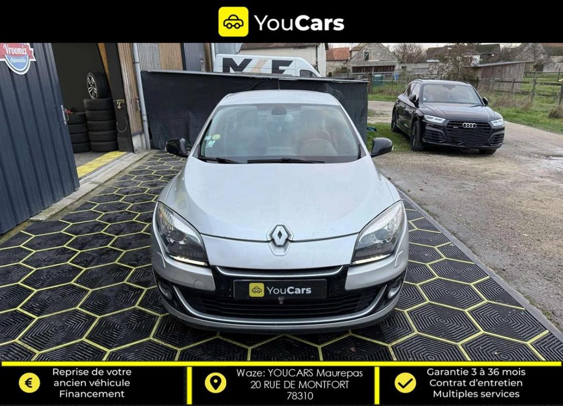 Renault Megane III BOSE Phase 2 1.6 dCi FAP 130 cv INTERIEUR SEMI CUIR CHAINE DE DISTRIBUTION