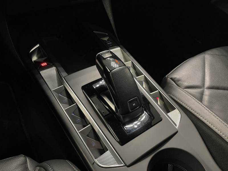 Ds DS 3 BLUEHDI 130CH RIVOLI AUTOMATIQUE