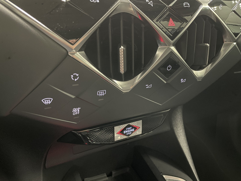 Ds DS 3 BLUEHDI 130CH RIVOLI AUTOMATIQUE