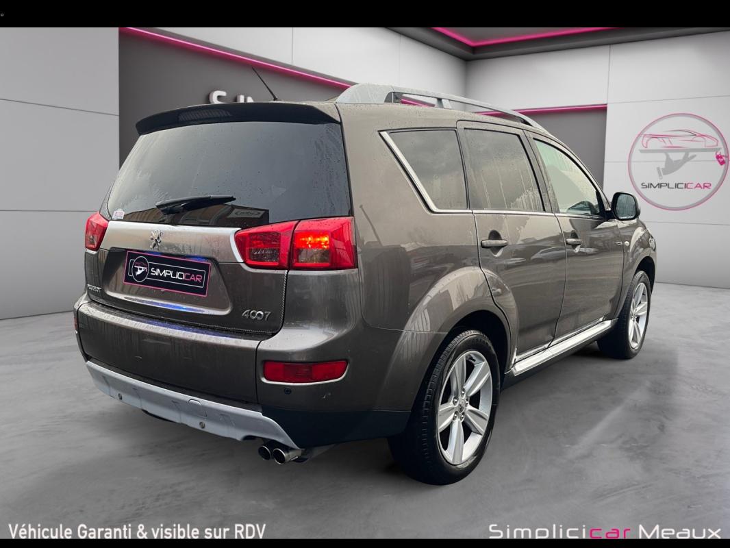 Peugeot 4007 2.2 HDi 16V 156ch FAP Premium Pack DCS6