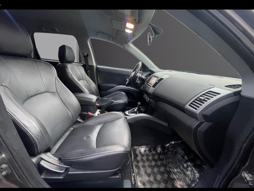 Peugeot 4007 2.2 HDi 16V 156ch FAP Premium Pack DCS6