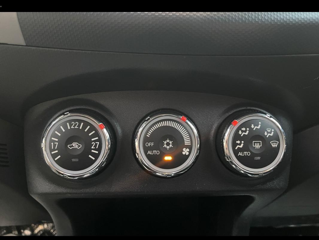 Peugeot 4007 2.2 HDi 16V 156ch FAP Premium Pack DCS6
