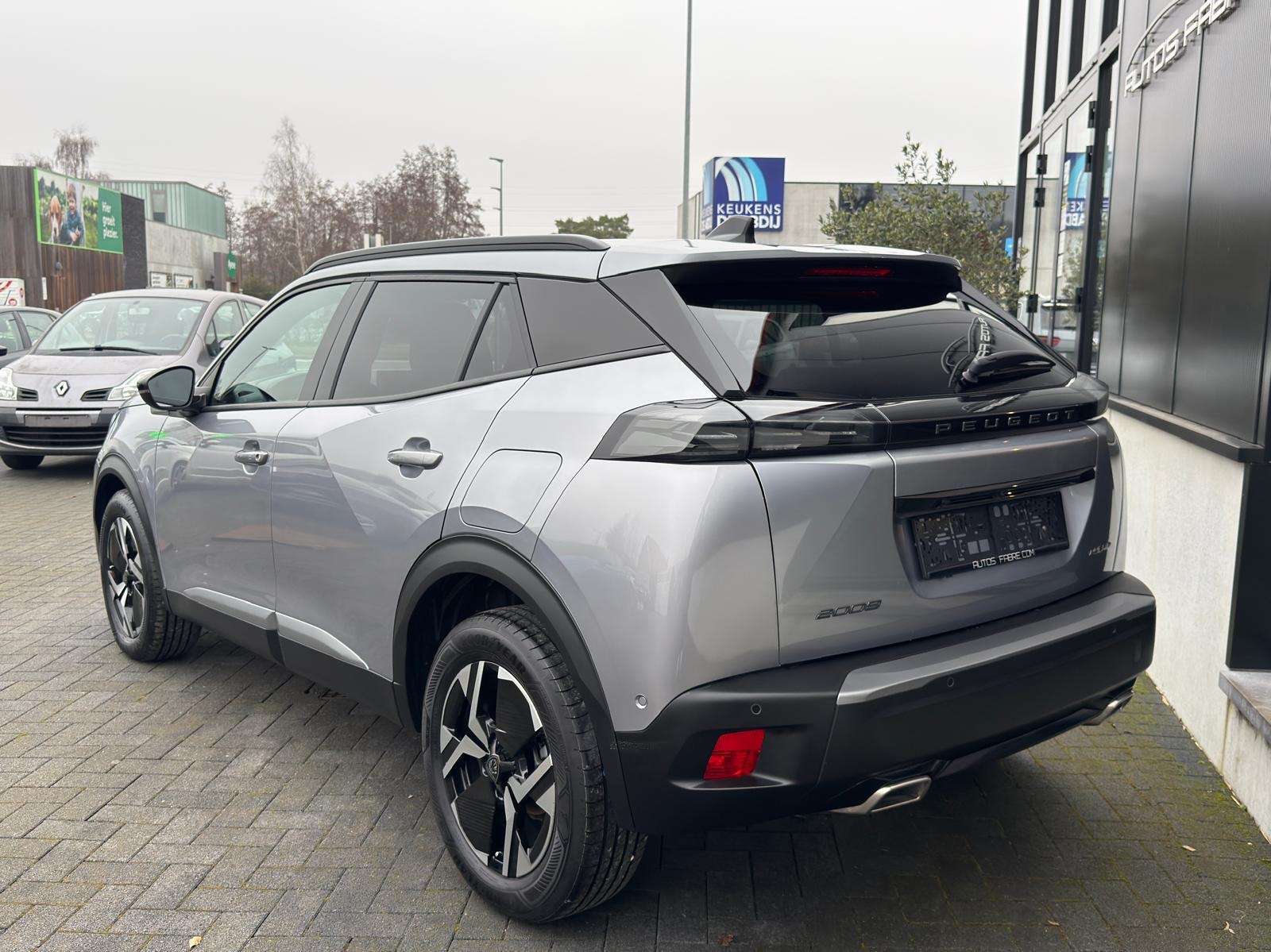 Peugeot 2008 12 Hybride Allure Automaat