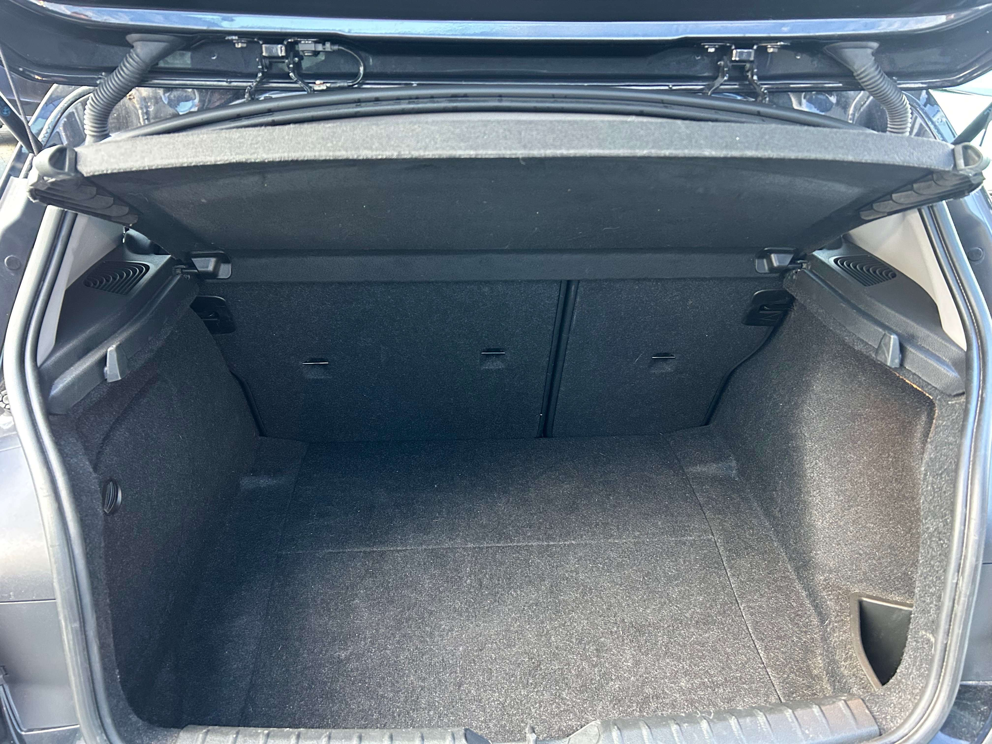 Peugeot 2008 12 Hybride Allure Automaat