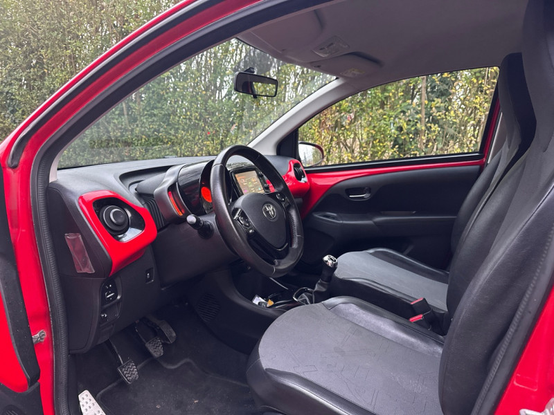 Toyota AYGO 1.0 VVT-I 69CH RISING STAR 5 PORTES * 2016 * 1ERE MAIN