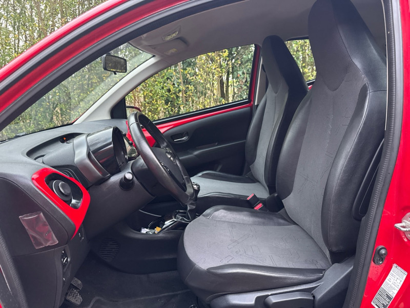 Toyota AYGO 1.0 VVT-I 69CH RISING STAR 5 PORTES * 2016 * 1ERE MAIN