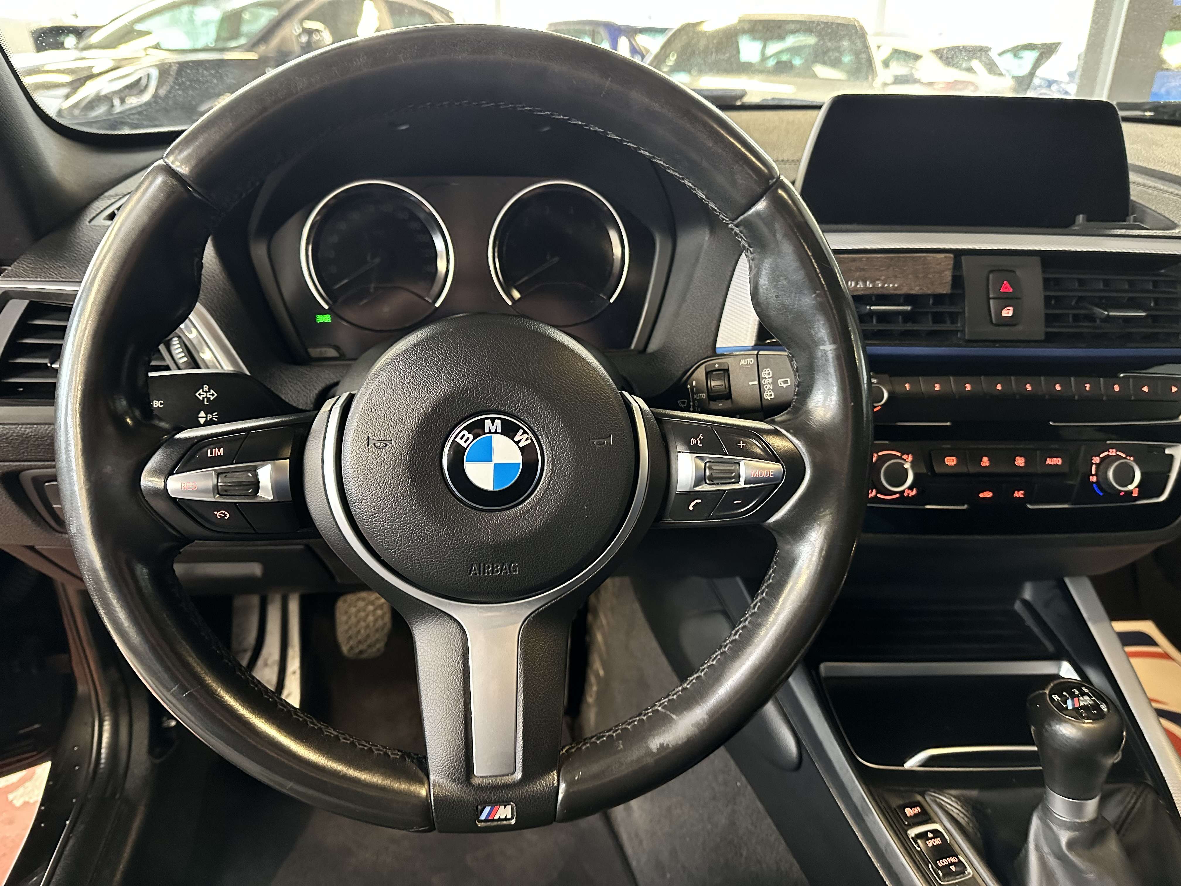 BMW 116 i-PACK M