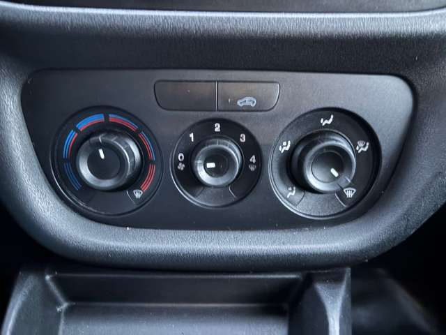 Fiat Doblo 1 ER MAIN / TVA RECUPERABLE / CAPTEUR AR