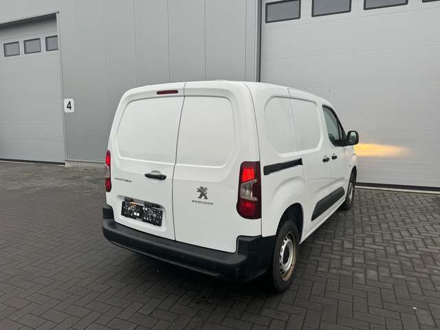 Peugeot Partner CAMERA / BLUETOOTH / REGULATEUR / TVA RECUPERABLE