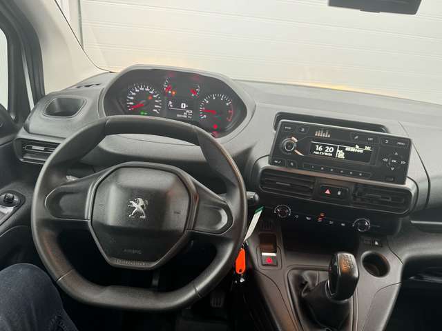 Peugeot Partner CAMERA / BLUETOOTH / REGULATEUR / TVA RECUPERABLE