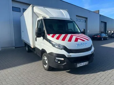 Iveco Daily BOITE AUTO // TVA RECUPAREBALE // 1 ER MAIN