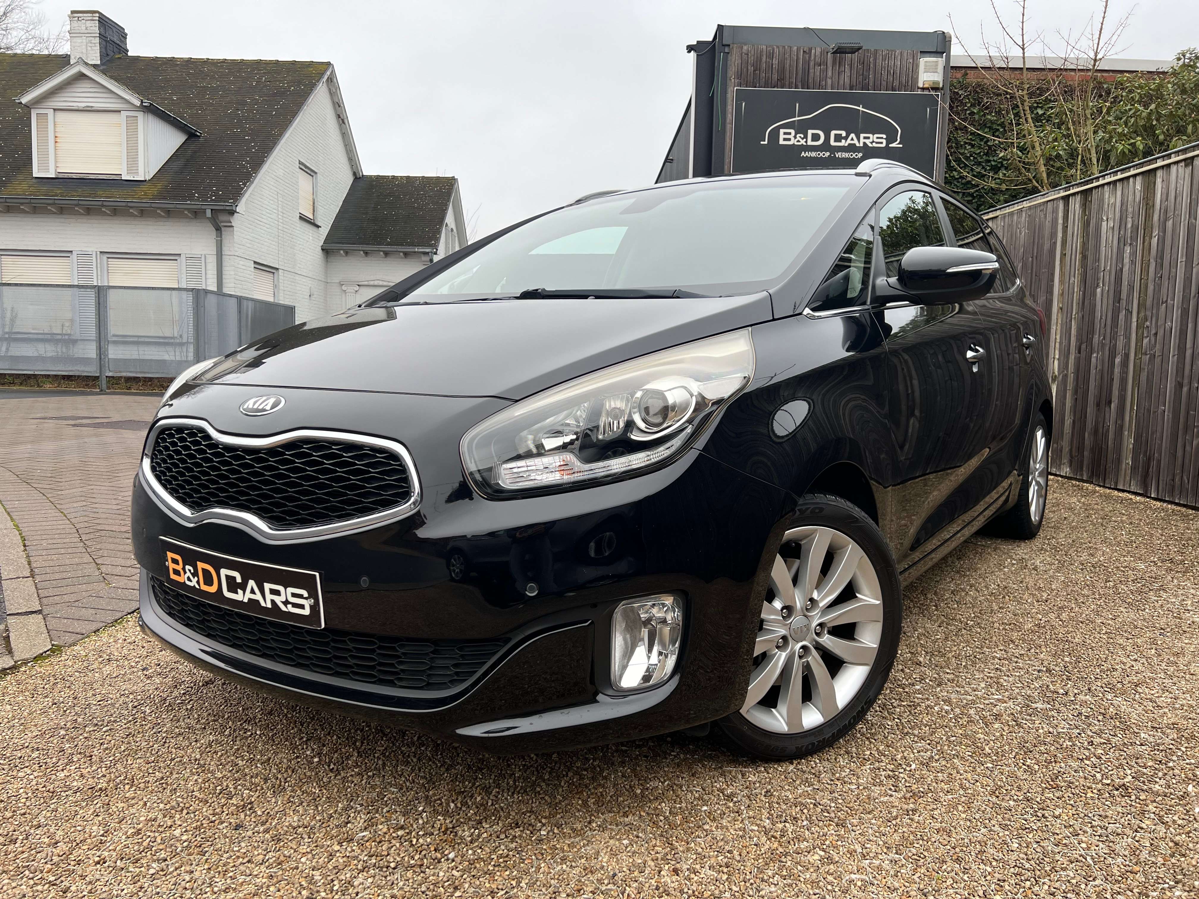Kia Carens Carens 1.6i Fusion 7PL. 1steHAND/1MAIN