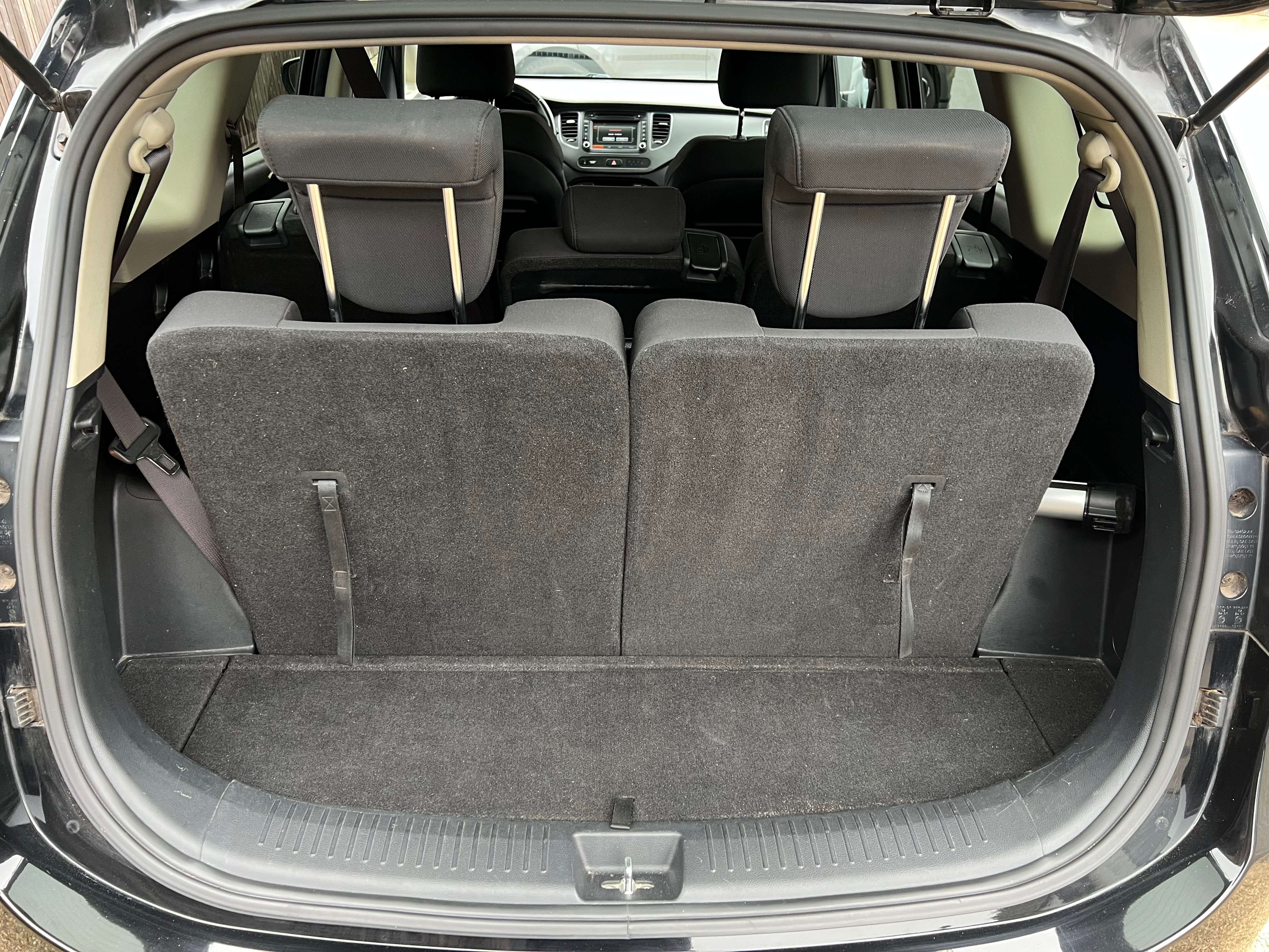 Kia Carens Carens 1.6i Fusion 7PL. 1steHAND/1MAIN