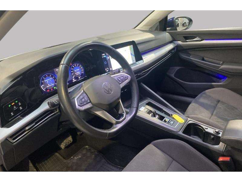 Volkswagen Golf VIII Life 1.0 eTSI DSG