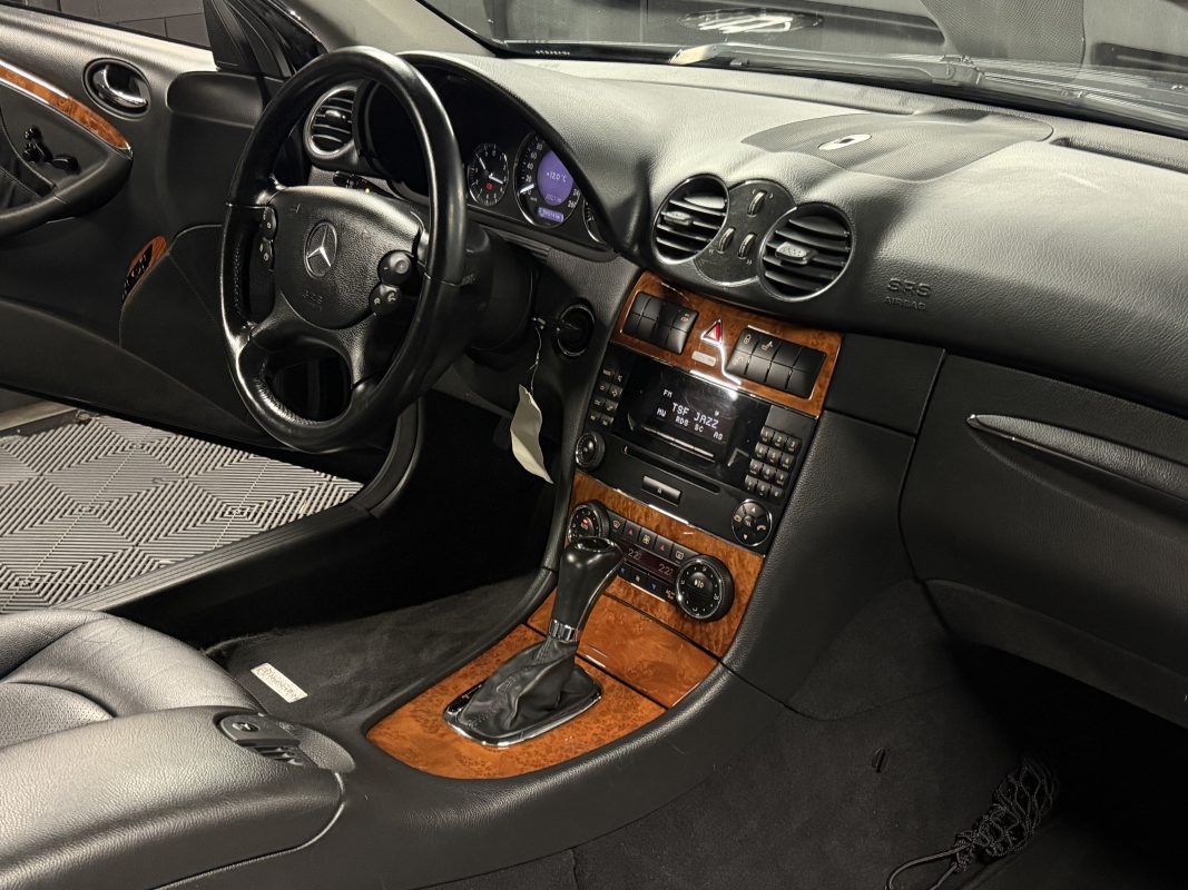 Mercedes-Benz Clk II COUPE ELEGANGE 200 KOMPRESSOR 1.8 163 Cv BOITE AUTO 59 100 Kms - GARANTIE 1 AN