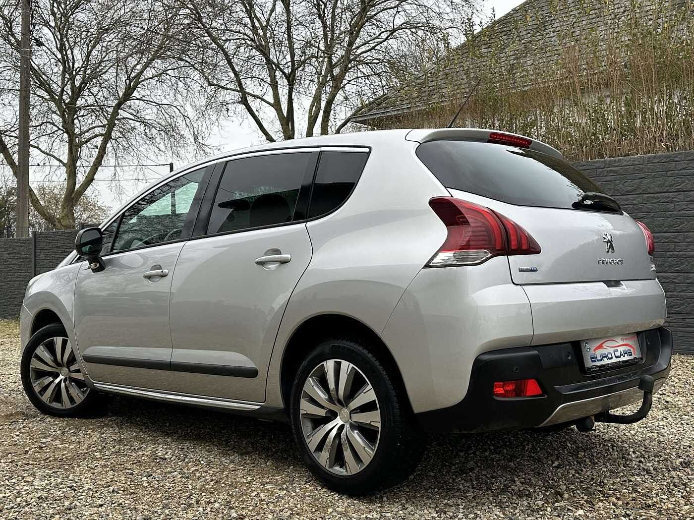 Peugeot 3008 1.6 BlueHDi Style CRUISE/GPS/SENSOR/BLUETOOTH