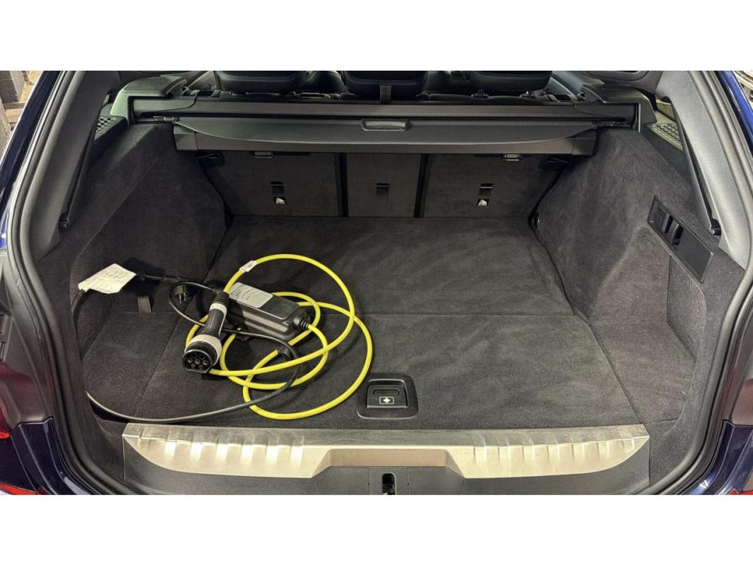 Bmw Serie 3 330e Touring M Sport - BVA8 G21 SUIVIE BMW