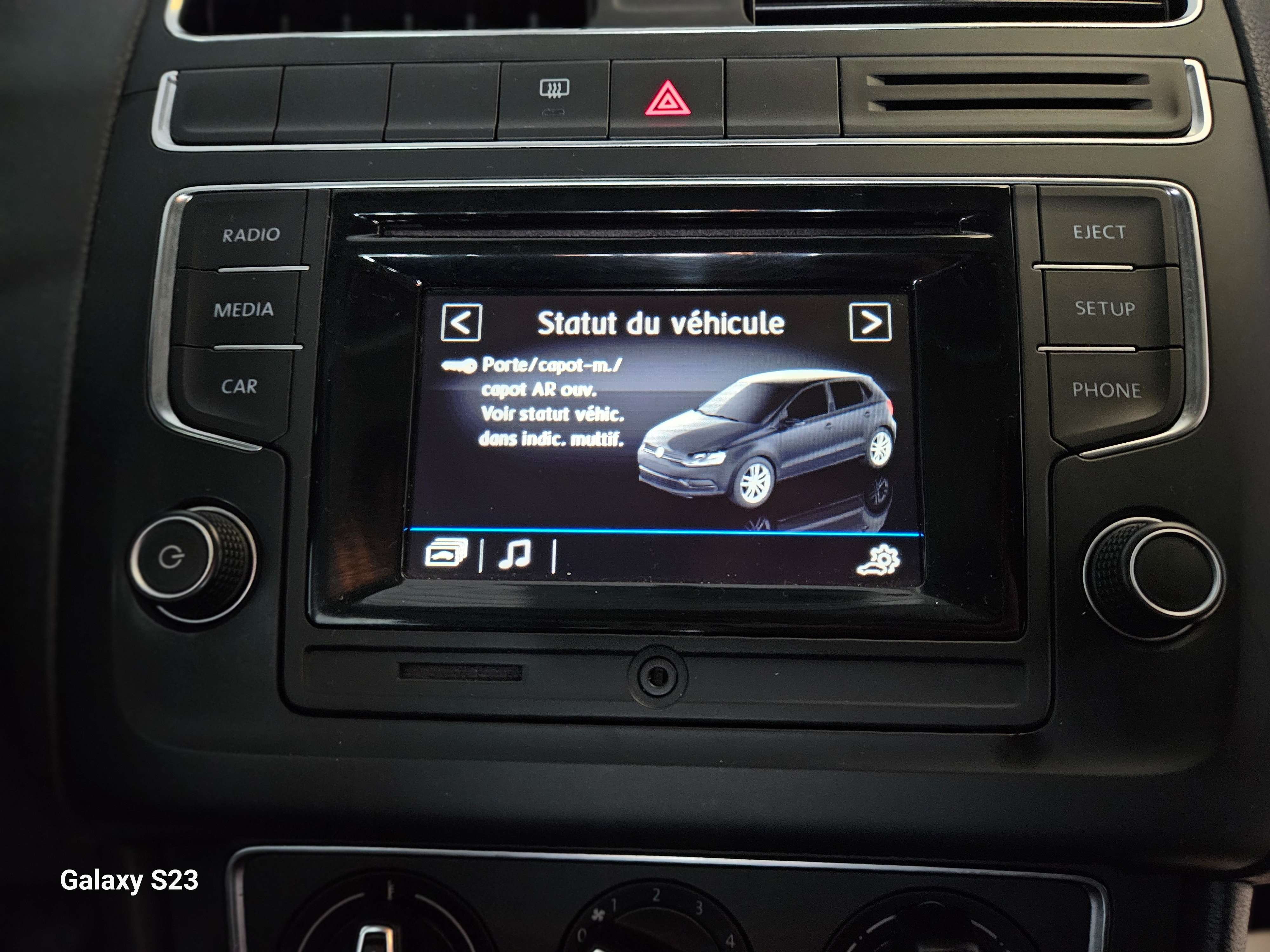 Volkswagen Polo 1.0i 75CV TOIT OUVRANT ECRAN COULEUR USB GARANTIE